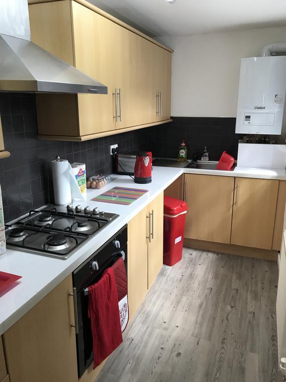 בלקפול Gorton Holiday Home מראה חיצוני תמונה