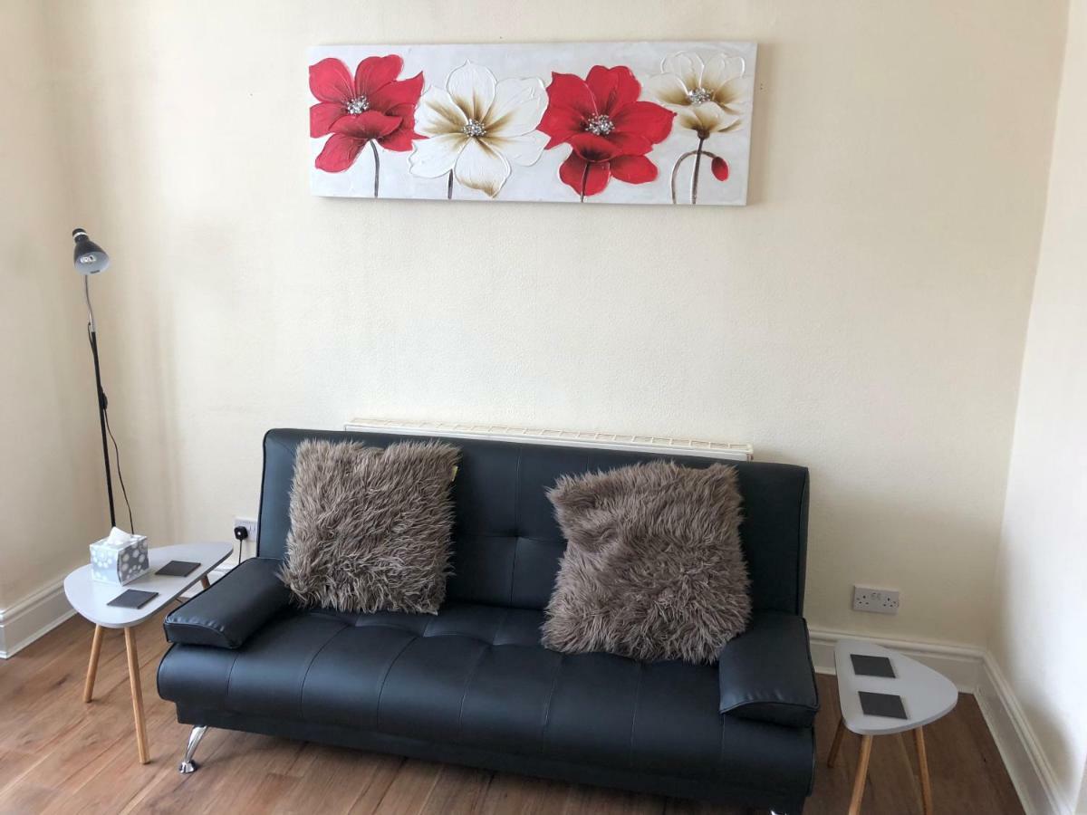בלקפול Gorton Holiday Home מראה חיצוני תמונה